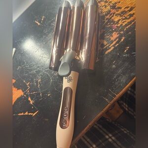 L’ange Metallic Rose Beach Waver